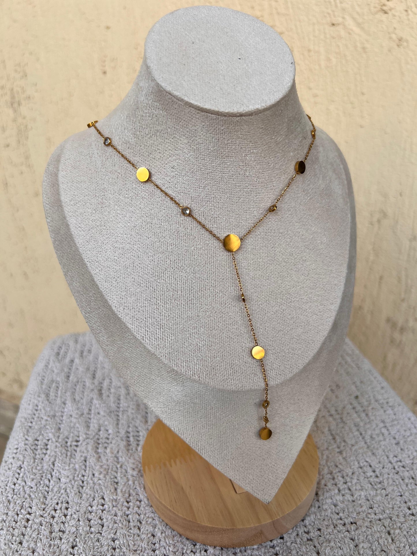 Dot drop necklace