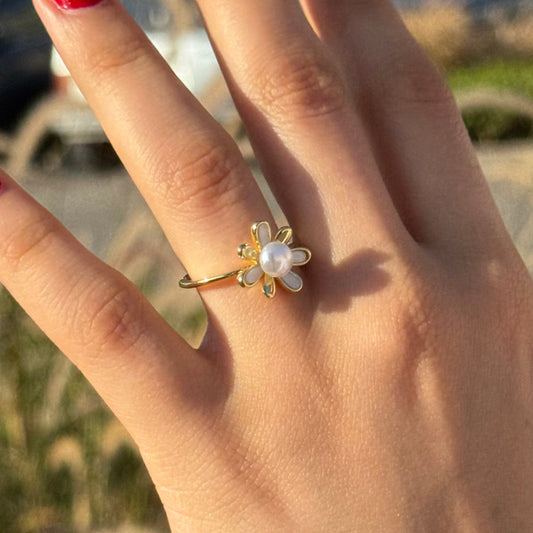 Bloom Pearl Ring