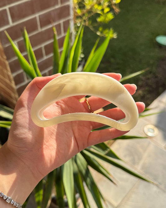 White Jade Curved Clip