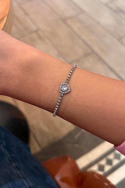 Sparkling heart bracelet