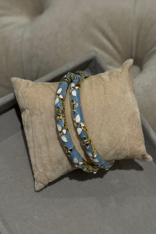 Bluexwhite flora bangle