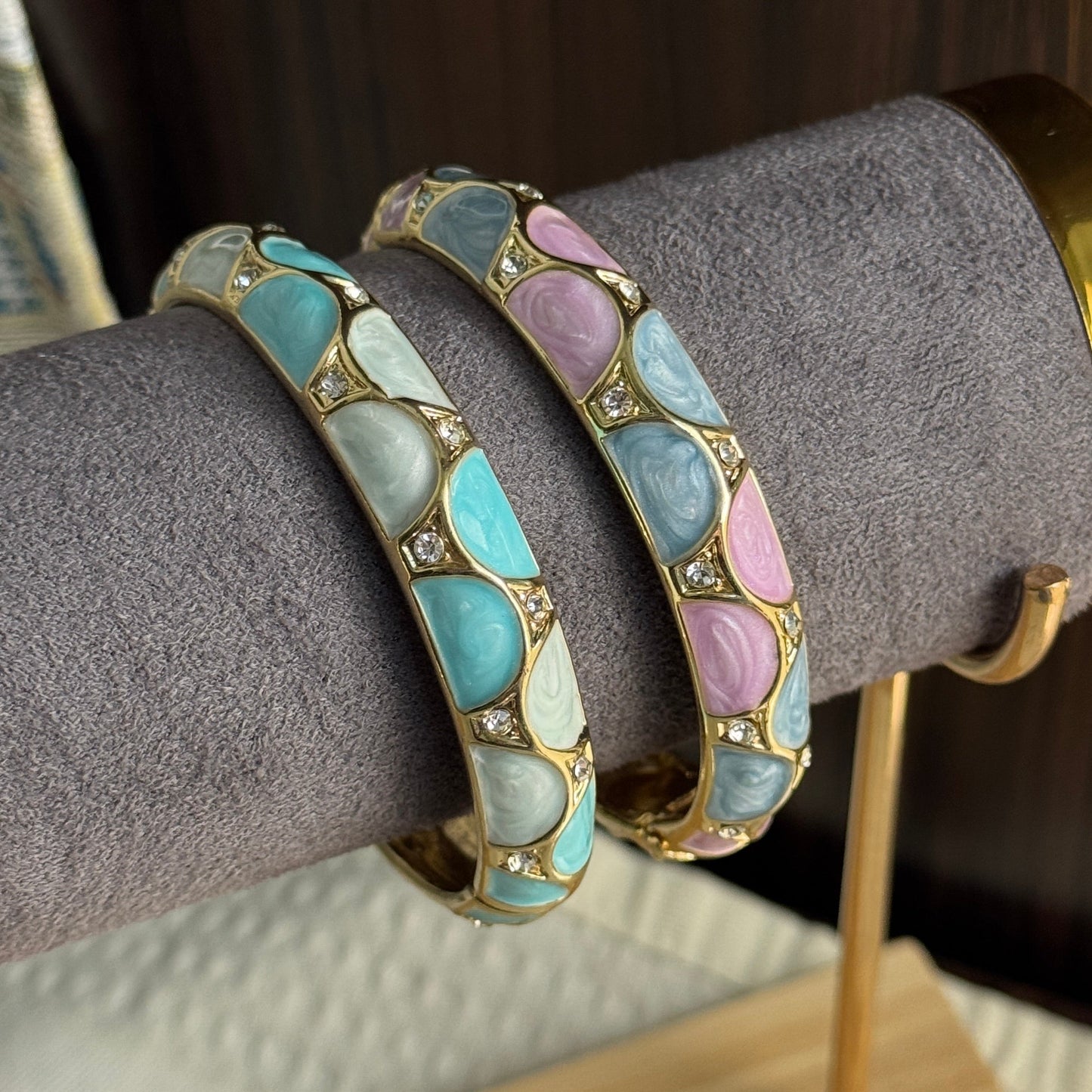 Mosaic Shell Bangle