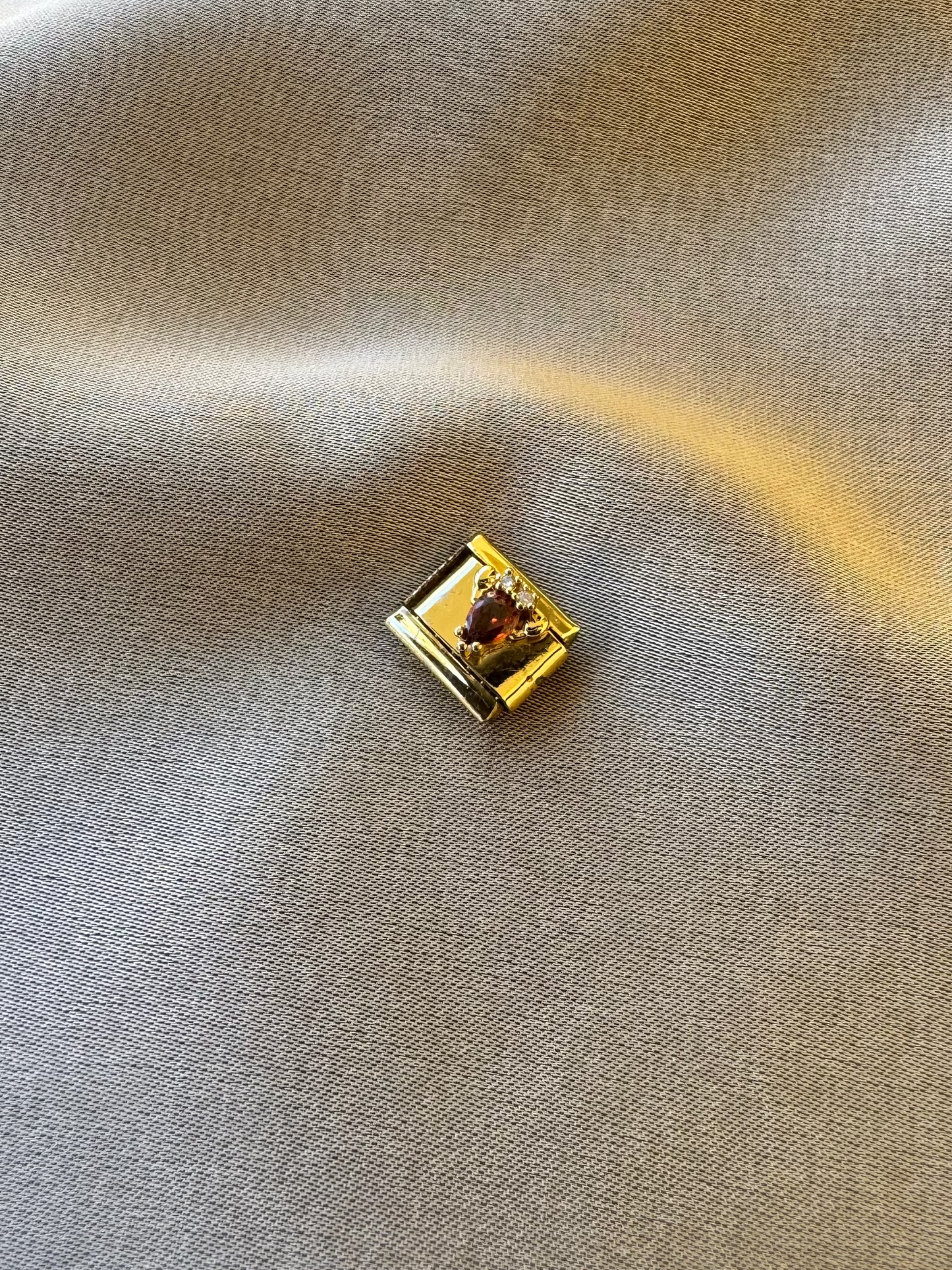 Ruby charm