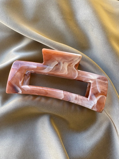 Rectangular marble clip